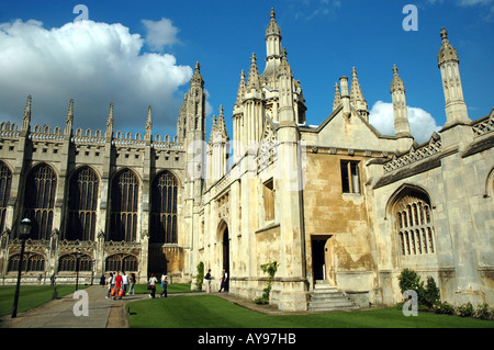 King's College gatehouse alla Corte anteriore, Cambridge Regno Unito Foto Stock