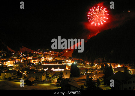 Fuochi d'artificio a Selva di Val Gardena Italia Foto Stock
