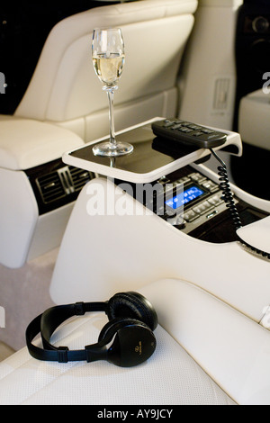 LEXUS LS 600h L UNITÀ HIBRID ARGENTO 2008 Foto Stock