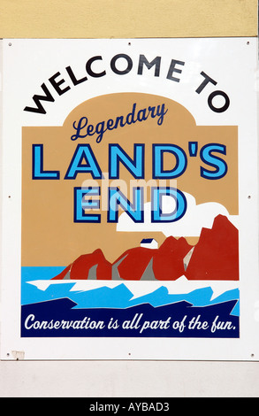 Benvenuto a Lands End preavviso a Lands End in Cornwall Inghilterra REGNO UNITO Foto Stock