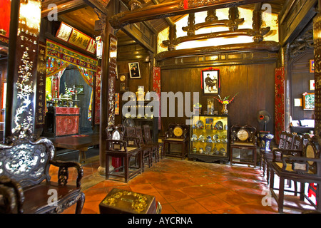 Tan Ky xix secolo merchant house elaborare interno Hoi An città storica metà Vietnam Foto Stock