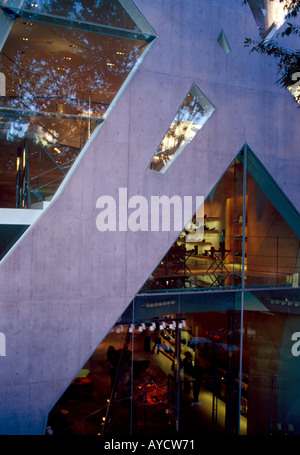 Tod's Edificio Omotesando,5-1-15 Jingum', Shibuya-ku, Tokyo 2004. Architetto: Toyo Ito e associati Foto Stock