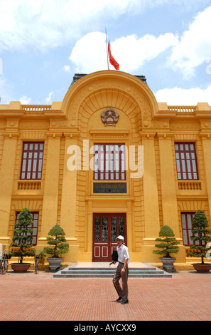 La rivoluzione comunista Museum Hanoi Vietnam Foto Stock