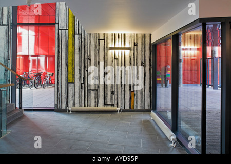 Adelaide Wharf lavoratore chiave appartamenti, Shoreditch, Londra, interior hall di entrata Foto Stock