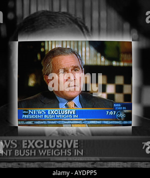 Bush durante l intervista televisiva autunno 2006 Foto Stock