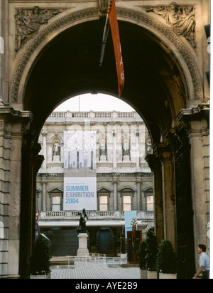 La Royal Academy of Arts Piccadily Londra Inghilterra Regno Unito Europa Foto Stock