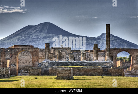 Paesaggio Pompei è una regione sepolta e la rovina della città romana nei pressi di paesaggio moderna Pompei in Italia la regione della Campania, Foto Stock