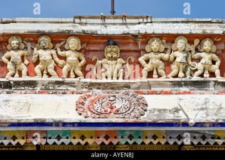 Cortile interno di congelamento il Tirumalai Nayak Palace a Madurai India del Sud Foto Stock