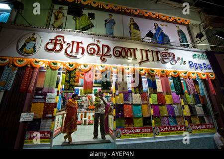 Saree Shop a Madurai India del Sud Foto Stock