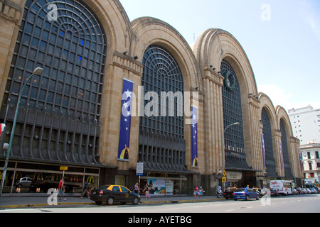 Esterno del centro commerciale Abasto a Buenos Aires in Argentina Foto Stock