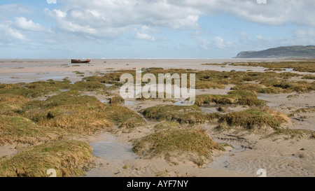 Red Wharf Bay beach a bassa marea, Anglesey, Galles del Nord, Regno Unito Foto Stock