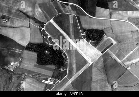 Vista aerea della RAF Twinwood. La base da cui Glenn Miller ha volato sul suo ultimo viaggio, 15 Dicembre 1944 Foto Stock