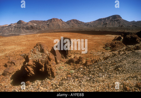 Vista del cratere vulcanico del Monte Teide da Boca Tauce nel Parque Nacional del Teide Tenerife Canarie Spagna Foto Stock