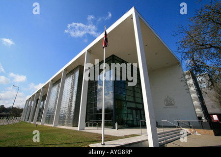 Corona di Ipswich e county court nuovo edificio centro città capoluogo di contea di Suffolk East Anglia England Regno unito Gb Foto Stock