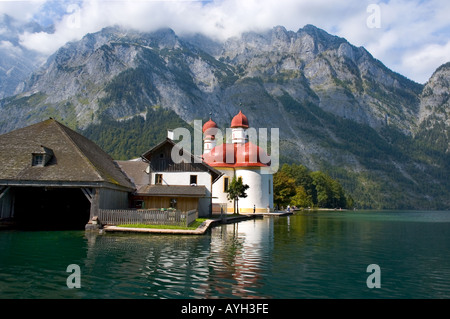 Europa Germania Baviera Berchtesgadener Land Konigsee lago San Bartolomeo Watzmann montagne Foto Stock
