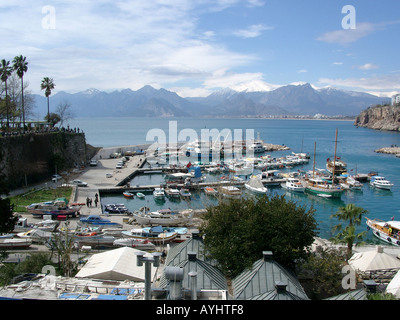 Der Hafen von Antalya Tuerkei Foto Stock