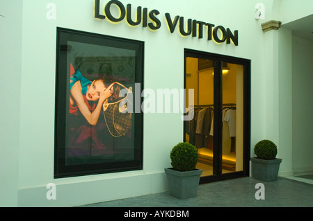 Louis Vuitton shop in Antwerp in Belgio Europa Foto Stock