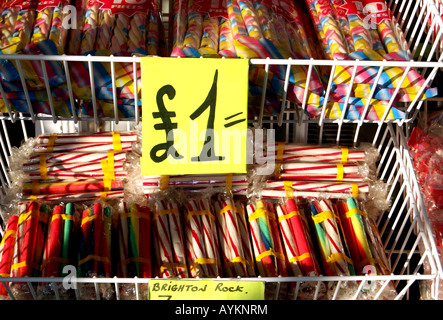 Rock in vendita in Brighton Inghilterra Foto Stock