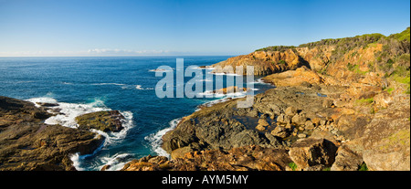 Promontorio roccioso sul Sud del New South Wales coast Australia. Alta risoluzione Foto Stock