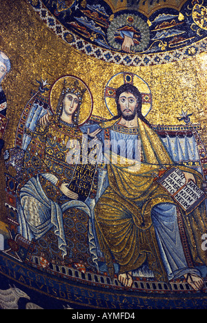 Roma Italia XII C mosaici nella chiesa di Santa Maria in Trastevere Foto Stock