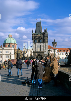 Repubblica ceca CZ Prag Praga Karlsbruecke Karls Charles Bridge Moldau moldava Prager Burg Castello Hradschin Hradcany Foto Stock