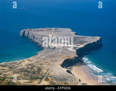 Il Portogallo Algarve, vista aerea di Sagres, la fortezza e la spiaggia Foto Stock