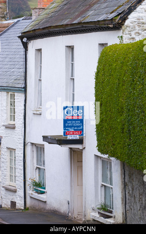 Estremità grande terrazza di casa in vendita mediante asta in Hay on Wye Powys Wales UK UE Foto Stock