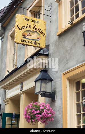 Ingresso alla casa di Louis Joliet nel Petit Champlain quartiere della Vecchia Quebec City. Fotografia digitale Foto Stock