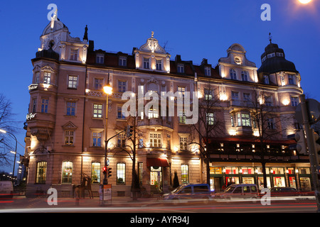 Della Kaefer Delicatessen, Prinzregenten Street, Monaco di Baviera, Germania Foto Stock