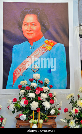 Altare di lutto per la thai Principessa Galyani Vadhana che morì gennaio 02, 2008, Wat Phra That Doi Suthep Temple, Chiang Mai, Thailandi Foto Stock