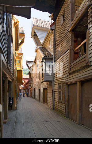 Il sito del Patrimonio Mondiale di inizio del XVIII secolo gli edifici in legno a Bryggen, Bergen, Norvegia Foto Stock