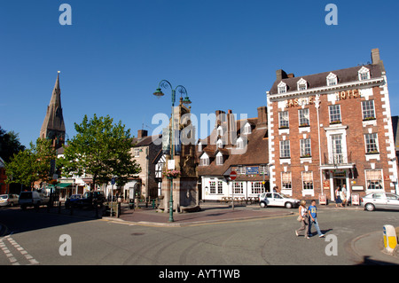 Ruthin, Rhuthun, Piazza San Pietro, Ruthin, Clwyd, Galles Foto Stock