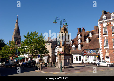 Ruthin, Rhuthun, Piazza San Pietro, Ruthin, Clwyd, Galles Foto Stock