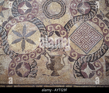 Ausgrabungen, praehistoische Staette, Fussbodenmosaik Dionysos-Haus im in Paphos auf Zypern Foto Stock