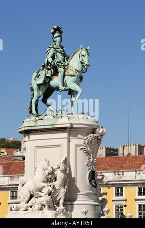 La statua del re José I Praca do Comercio lisbona Foto Stock