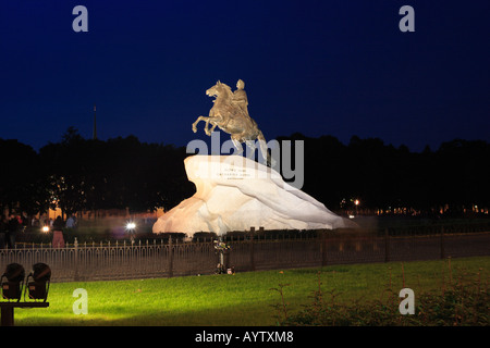 Monumento a tsar e imperatore Pietro I il Grande, "i cavalieri di bronzo", San Pietroburgo, Russia Foto Stock