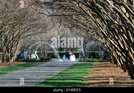 Toad angolo funzione acqua Dallas Arboretum Texas US Foto Stock