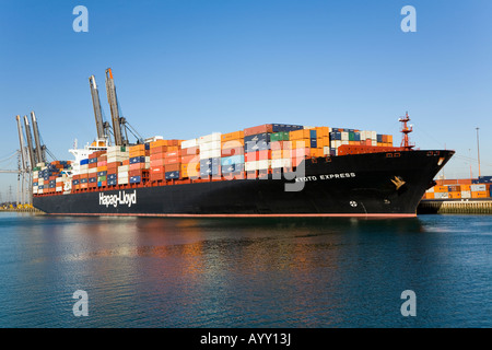 Kyoto Express portacontainer in Southampton container terminal Foto Stock