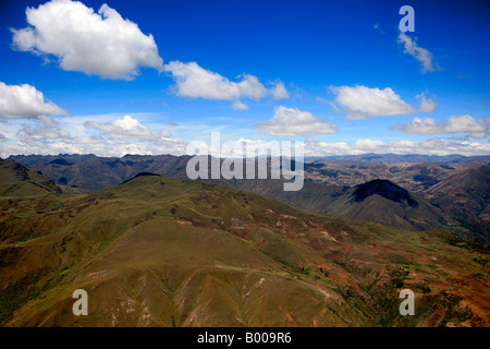 Vista da un aereo su Ande peruviane tra Lima e gli aeroporti di Cusco Peru Sud America Foto Stock