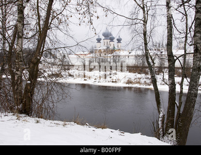 Uspenskij Bogorodichno Monastero di Tikhvin, regione di Leningrado, Russia Foto Stock