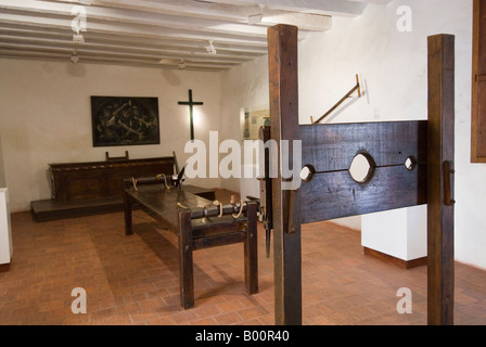 Strumenti di tortura nel Palazzo dell'Inquisizione, Cartagena de Indias, Colombia Foto Stock