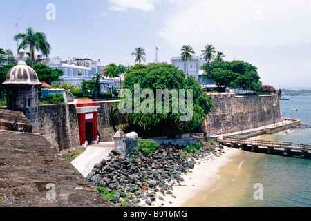 Elevato angolo di visione della porta della vecchia San Juan Portorico Foto Stock