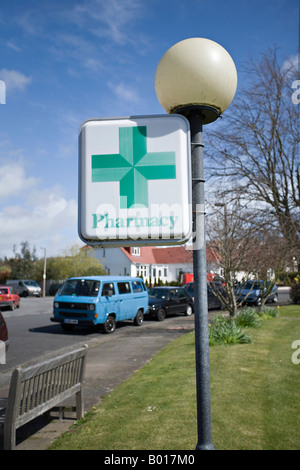 Farmacia segno. Sussex, Inghilterra Foto Stock