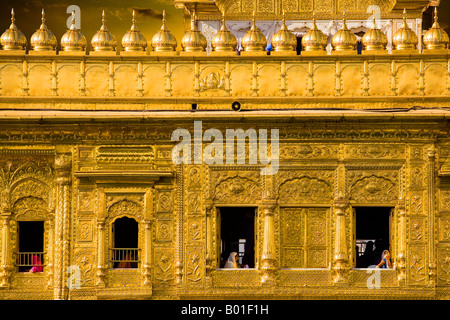 Dettaglio nel Tempio d'oro, Amritsar Punjab, India Foto Stock