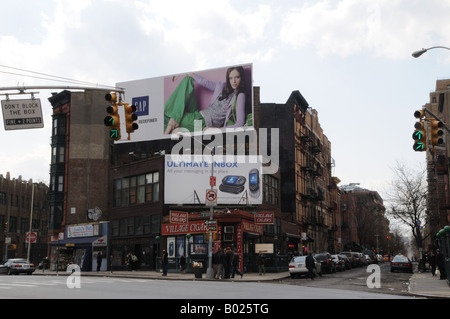 Villaggio di sigari all'intersezione del Christopher Street e la Settima Avenue è un punto di riferimento di Manhattan's Greenwich Village. Foto Stock