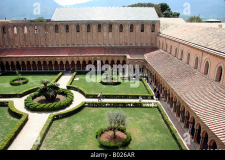 Giardini di Santa Maria La Nuova Duomo, Monreale, sicilia, Italia Foto Stock