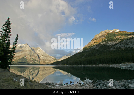 In alto lago Kananaskis, Kananaskis Country, Alberta, Canada Foto Stock