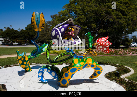 Inno della vita tulipani di Yayoi Kusama Beverly Hills Los Angeles County in California negli Stati Uniti d'America Foto Stock