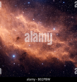 La nebulosa California (NGC 1499) è una nebulosa a emissione situata nella costellazione del Perseo. Foto Stock