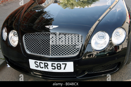 La parte anteriore della Bentley Continental GT auto di lusso in Londra Foto Stock